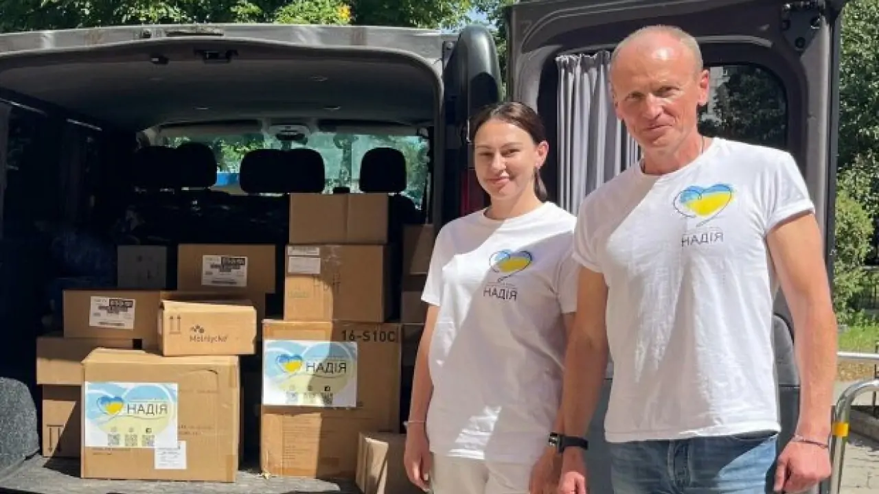 Анатолій Шкрібляк спільно з партнерами передали критичне обладнання прифронтовим шпиталям 4 Анатолий Шкрибляк совместно с партнерами передали критическое оборудование прифронтовым госпиталям